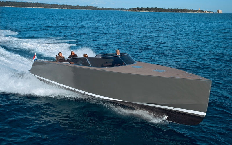 Sunset Charter aboard VanDutch 40